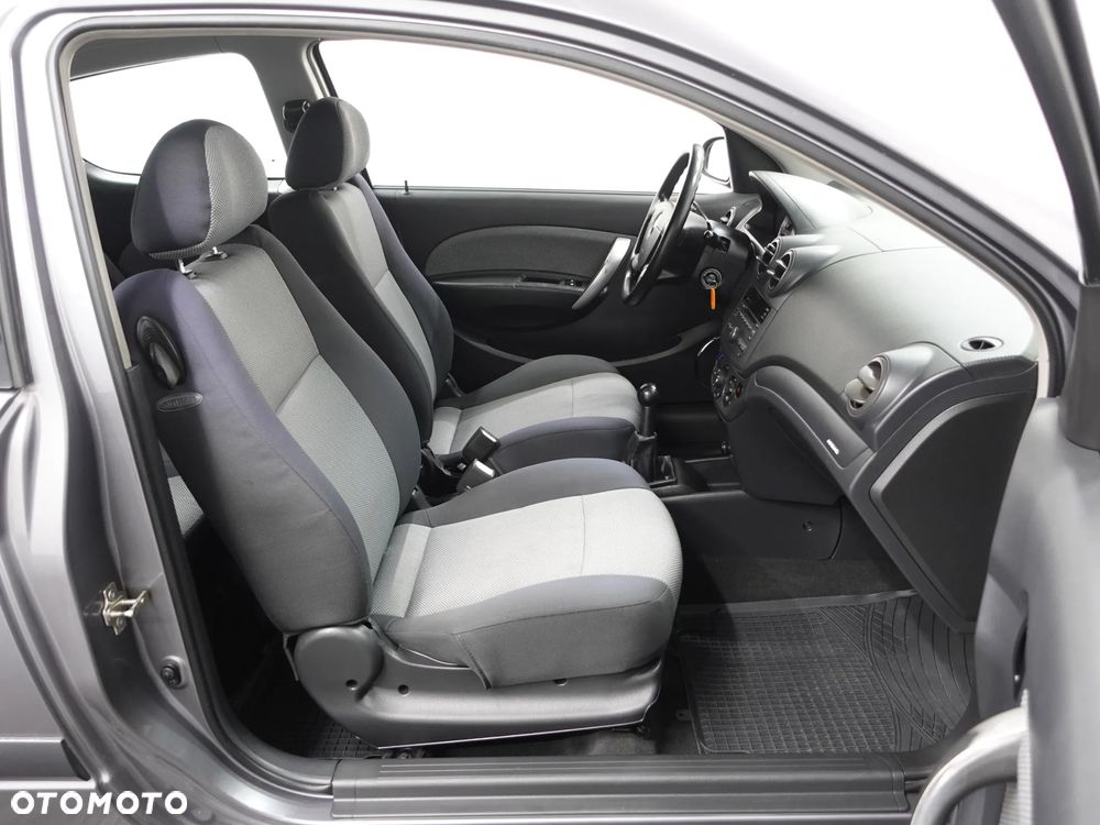 Chevrolet Aveo 1.2 - 26