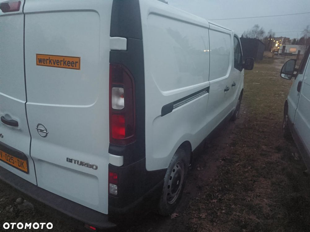 Opel Vivaro - 30