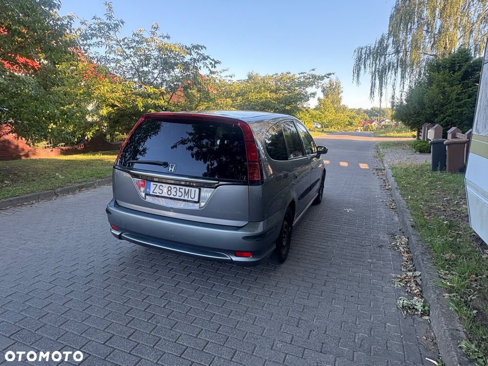 Honda Stream 2.0i ES - 7