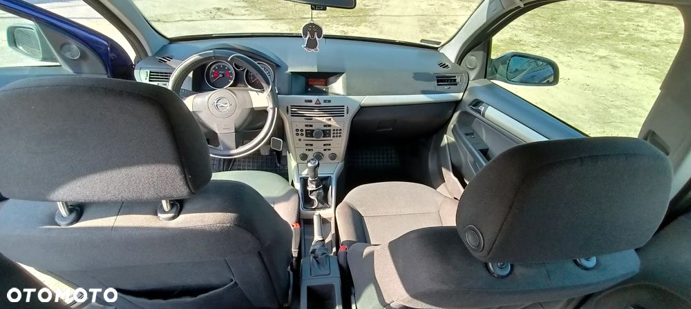 Opel Astra III 1.6 Enjoy - 25