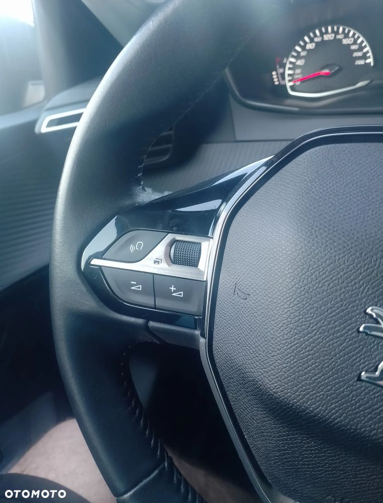 Peugeot 208 PureTech 100 Active Pack - 25