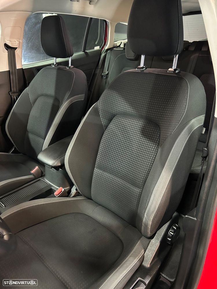 Ford Focus SW 1.5 TDCi EcoBlue Connected - 11