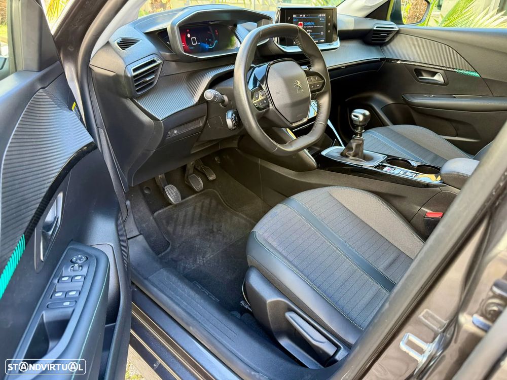 Peugeot 208 PureTech 100 Allure Pack - 2