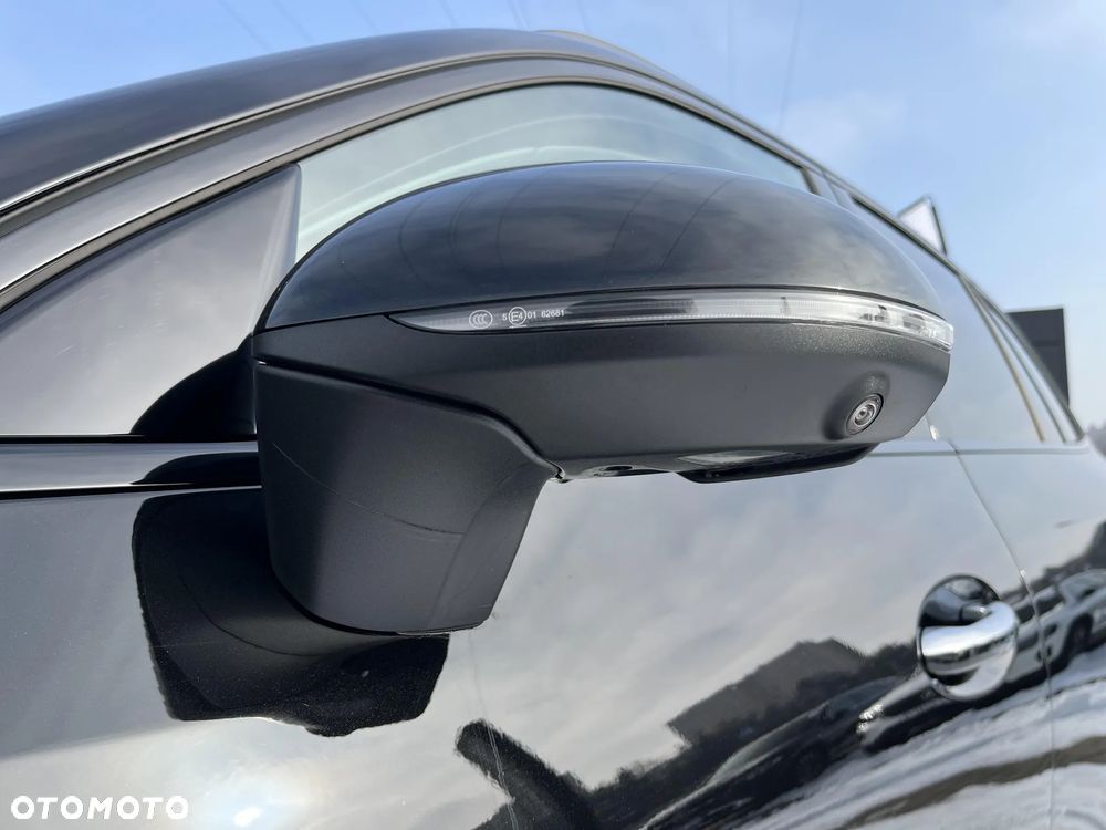 Mercedes-Benz GLC 300 e PHEV 4-Matic AMG Line - 29