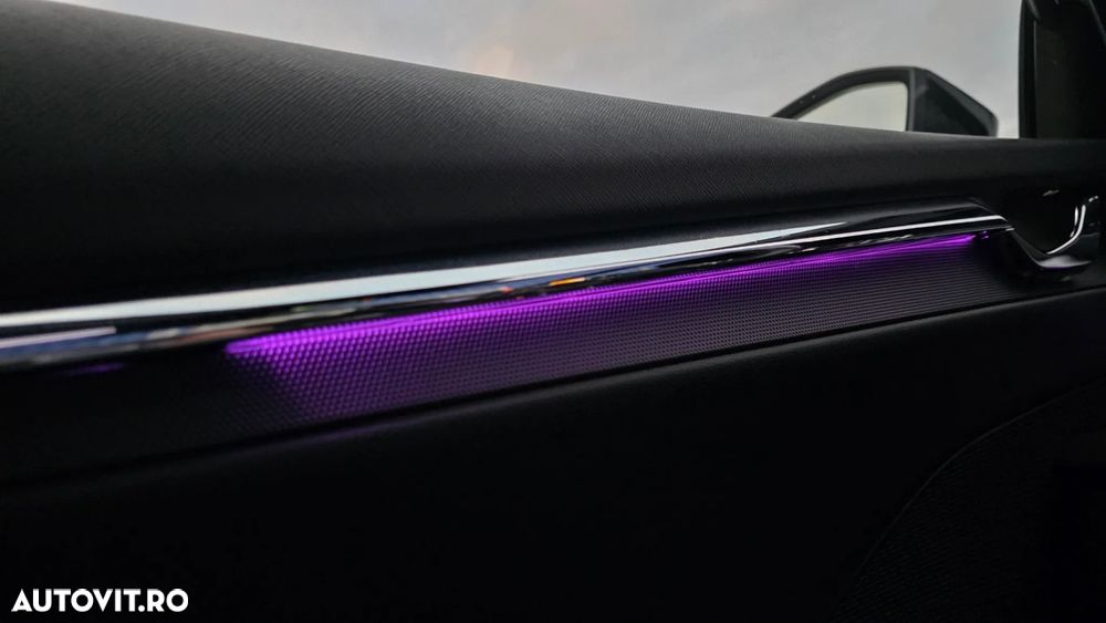 Skoda Octavia Combi 2.0 TDI DSG Tour - 19