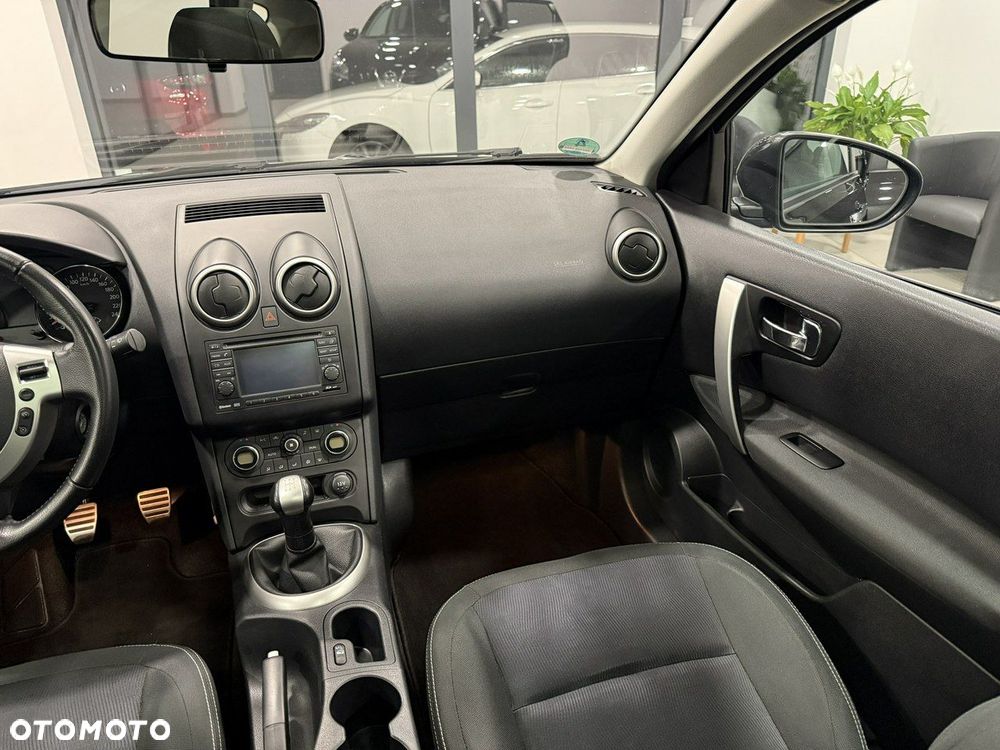 Nissan Qashqai 1.6 I-Way - 17