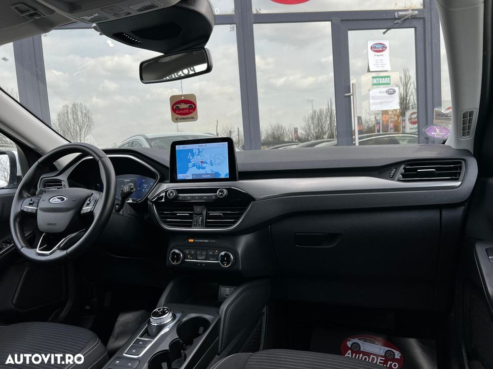 FORD Kuga 2023 — imagine 57