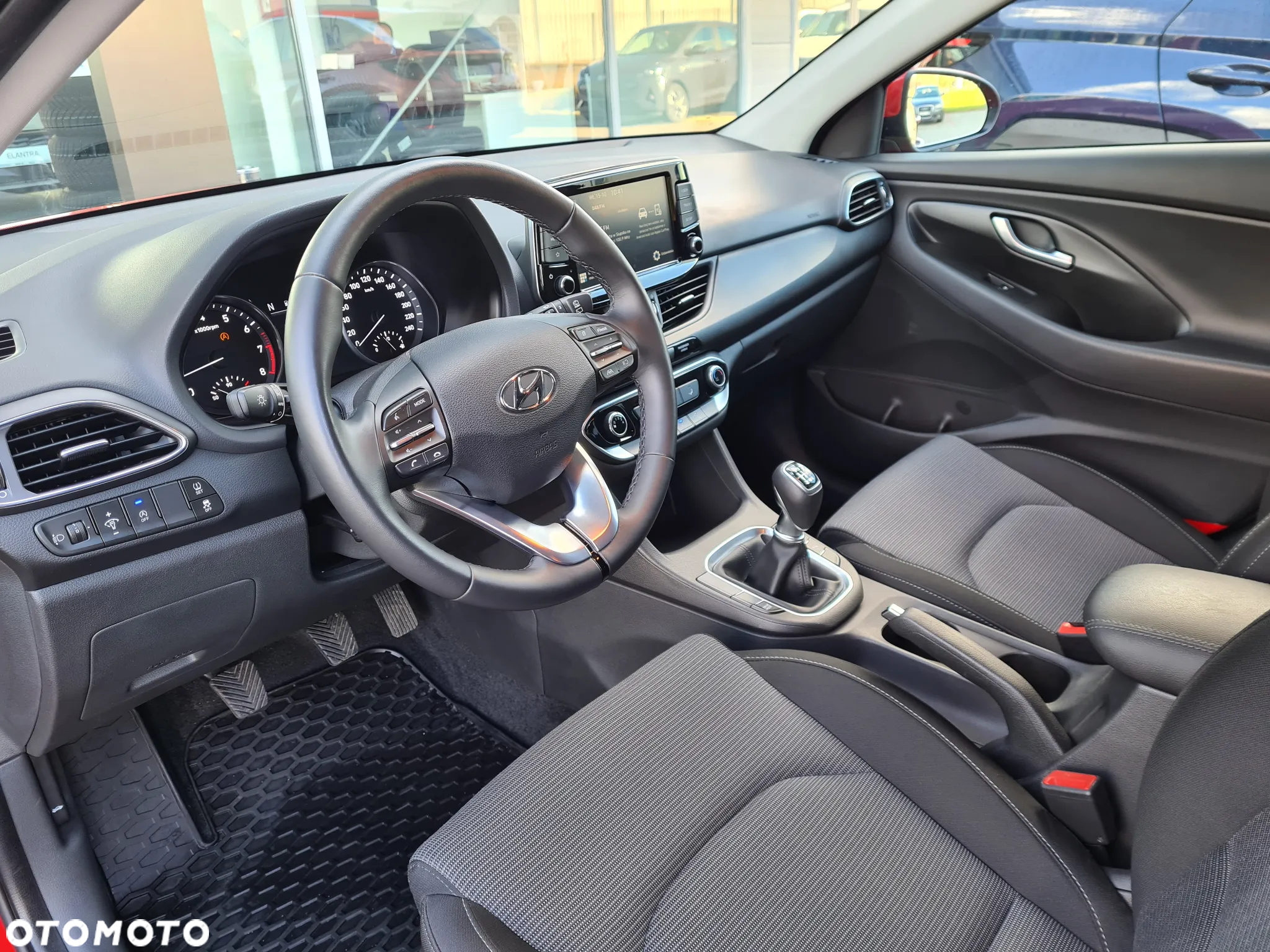 Hyundai i30 1.5 T-GDI 48V Modern - 9