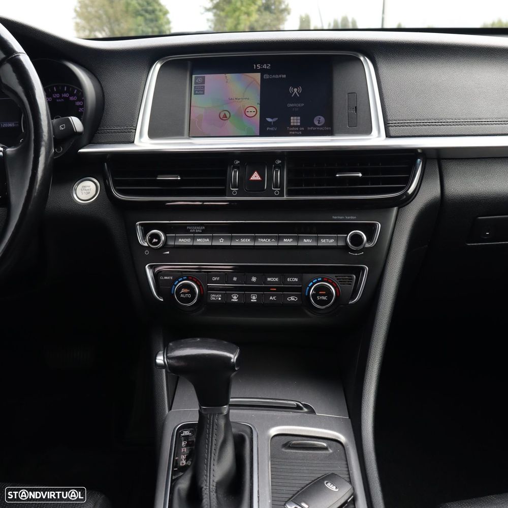 Kia Optima SW 2.0 CVVT PHEV - 26