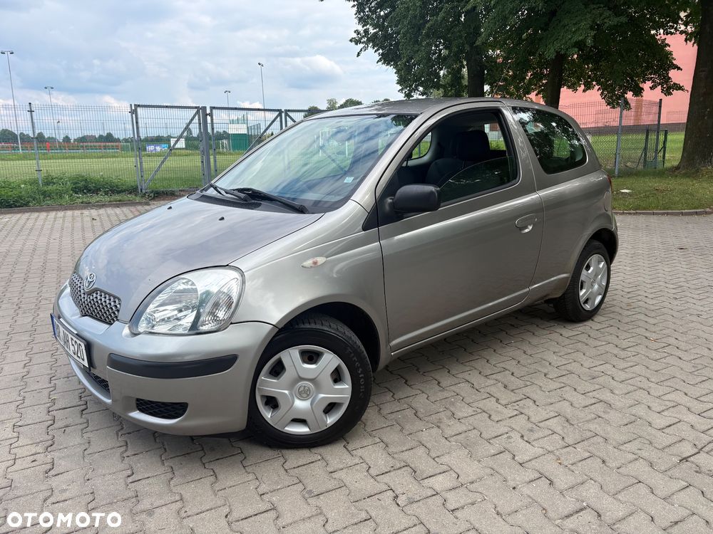 Toyota Yaris 1.0 - 2