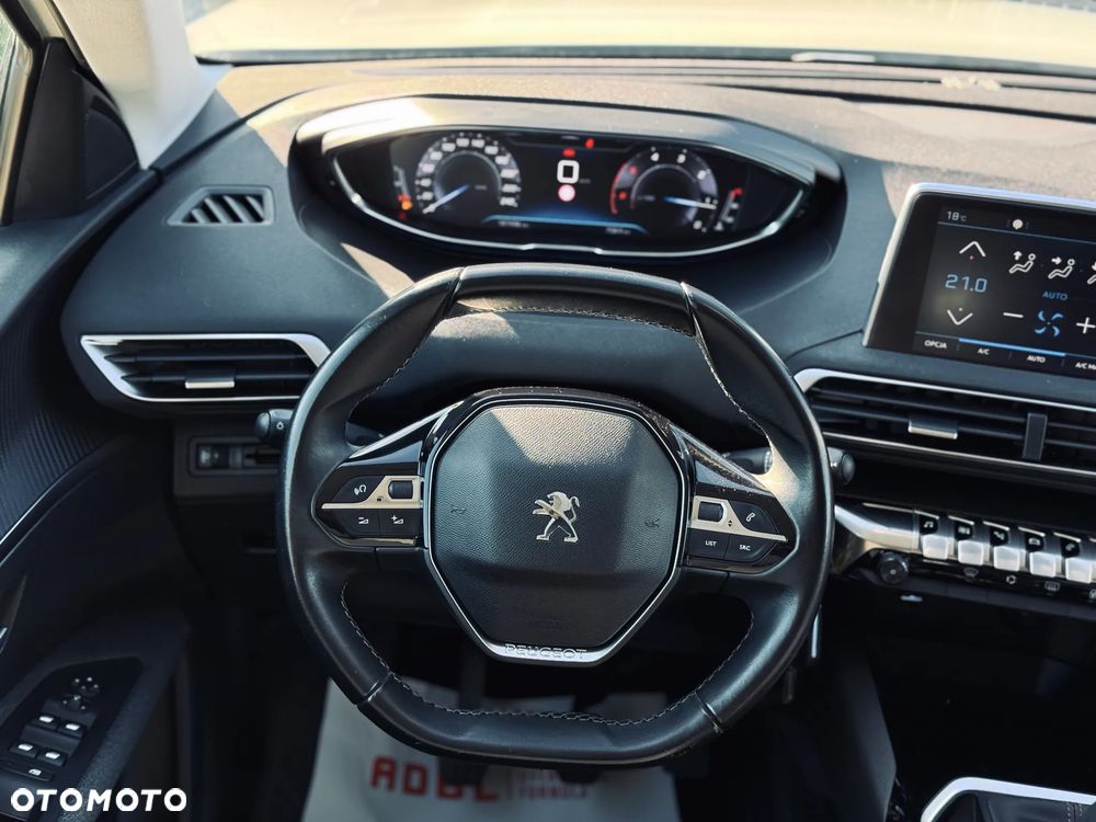 Peugeot 3008 BlueHDi 130 Stop & Start Allure Pack - 22