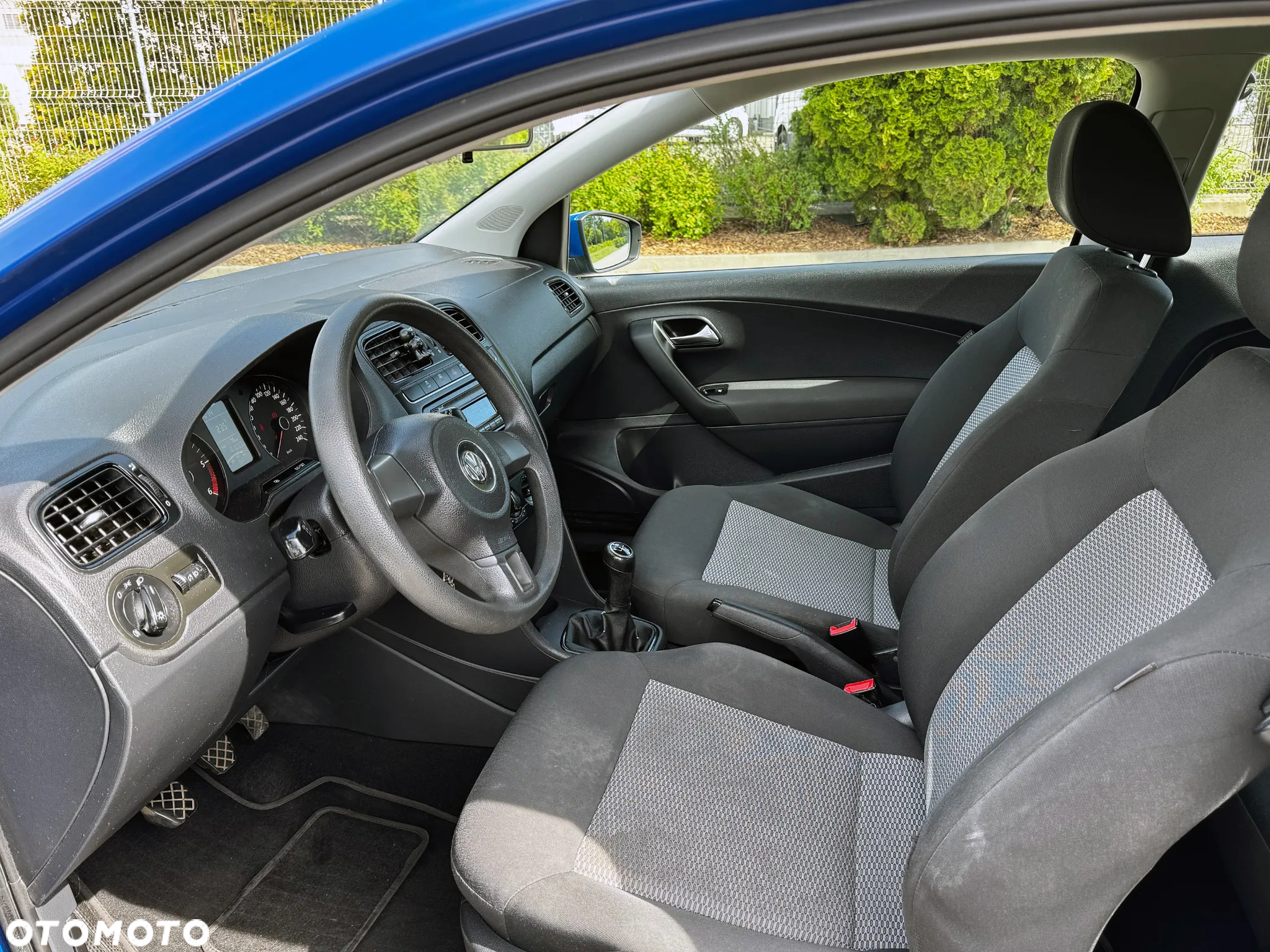 Volkswagen Polo - 11