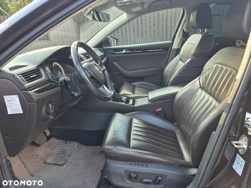 Skoda Superb 2.0 TSI 4x4 L&K DSG - 12