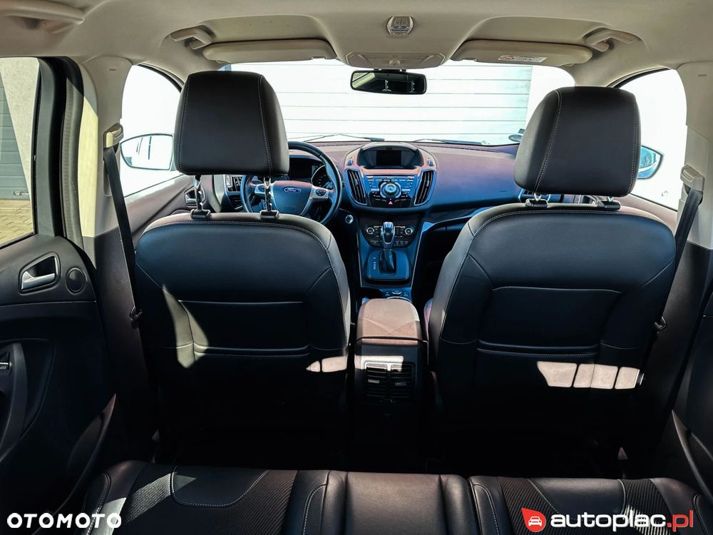 Ford Kuga 2.0 TDCi 4x4 Titanium - 31