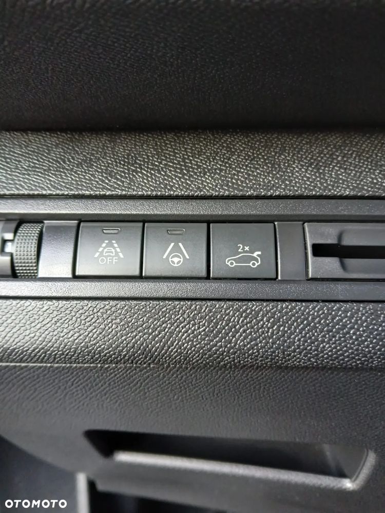 Peugeot 5008 BlueHDi 130 EAT8 Allure - 26