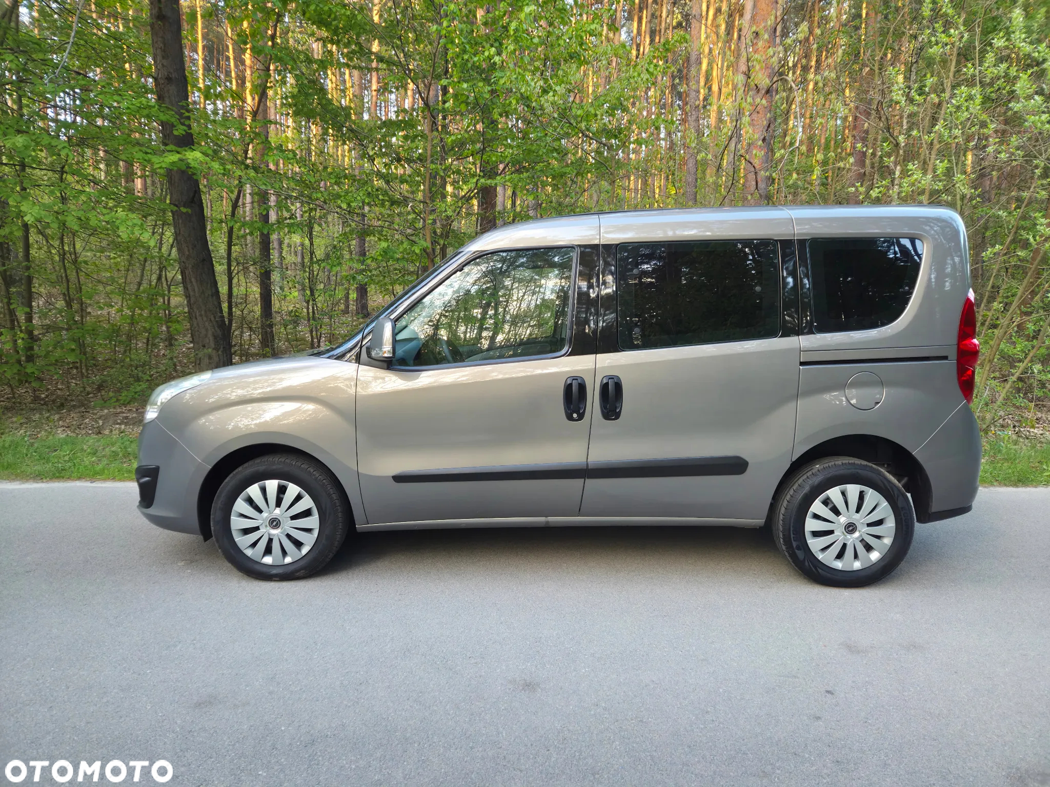 Opel Combo 1.6 CDTI L1H2 Edition - 10