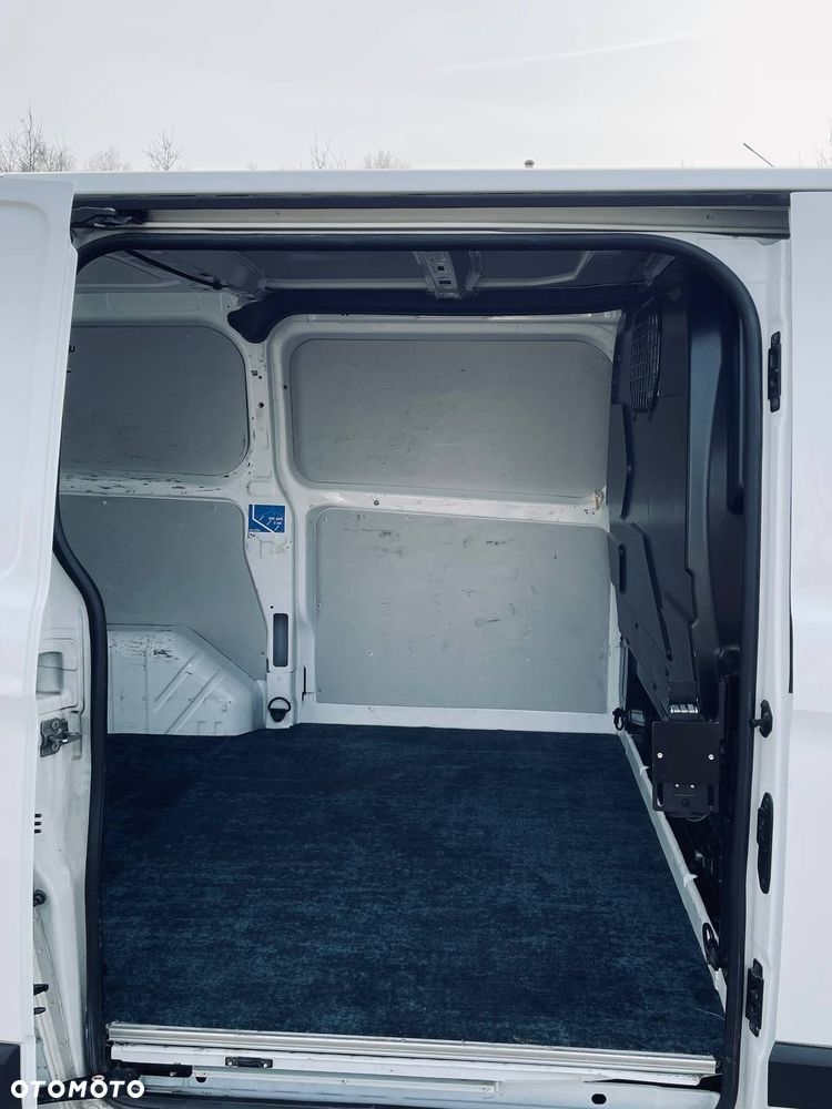 Ford Transit Custom - 27