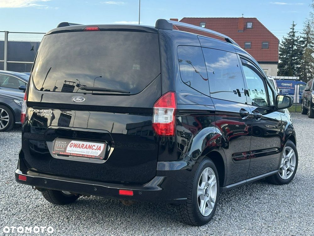 Ford Tourneo Courier - 6