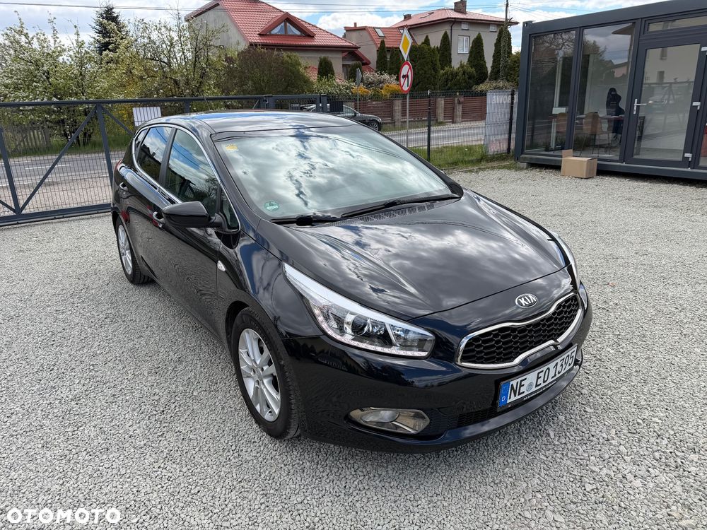 Kia Ceed 1.4 CVVT ISG Dream Team Edition - 3
