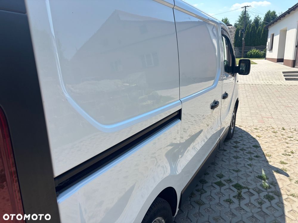 Renault TRAFIC - 15