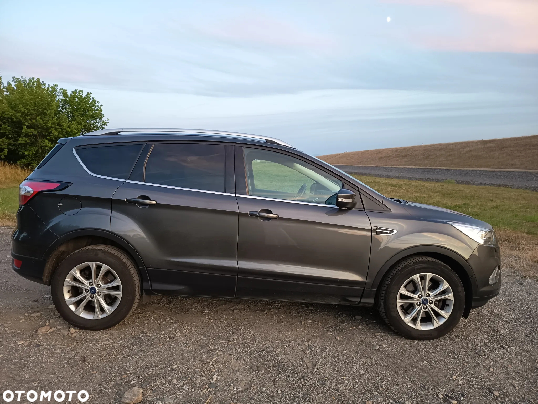 Ford Kuga - 5
