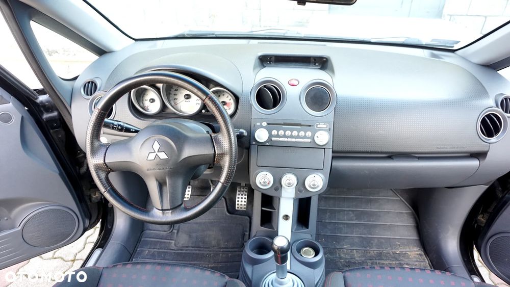 Mitsubishi Colt CZT 1.5 - 9