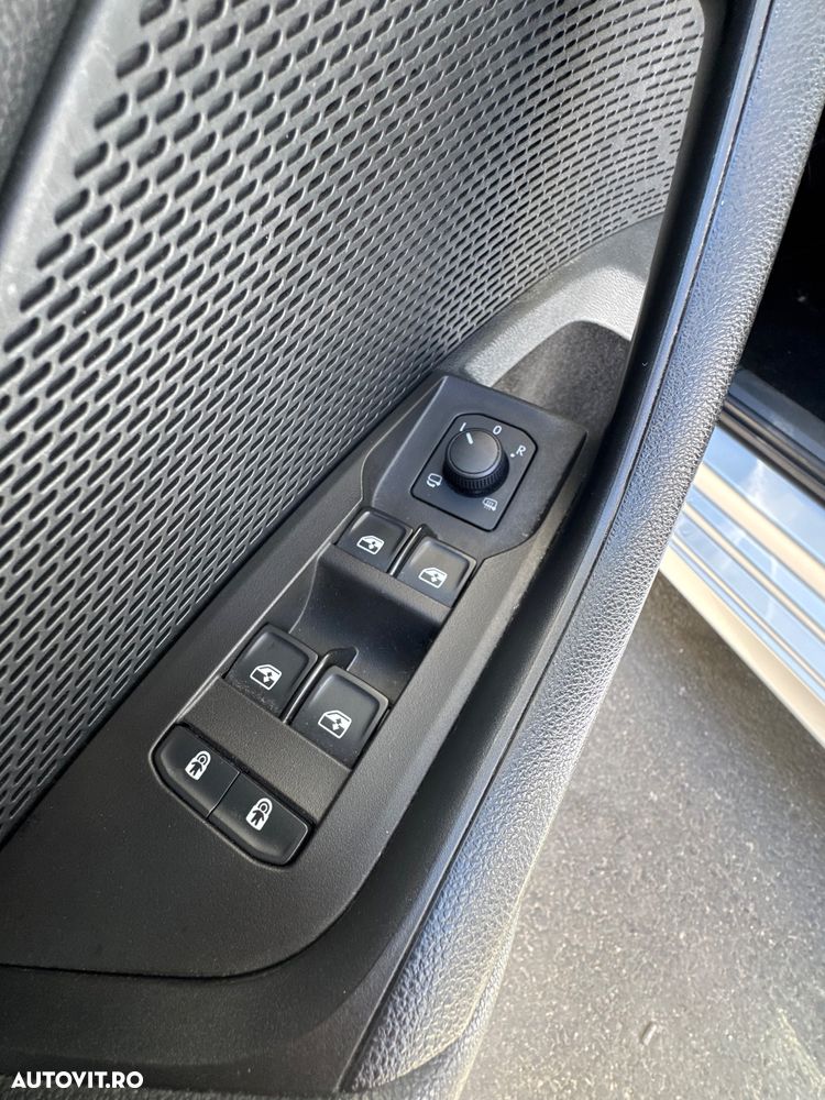 Skoda Octavia 2.0 TDI 4X4 DSG Ambition - 15