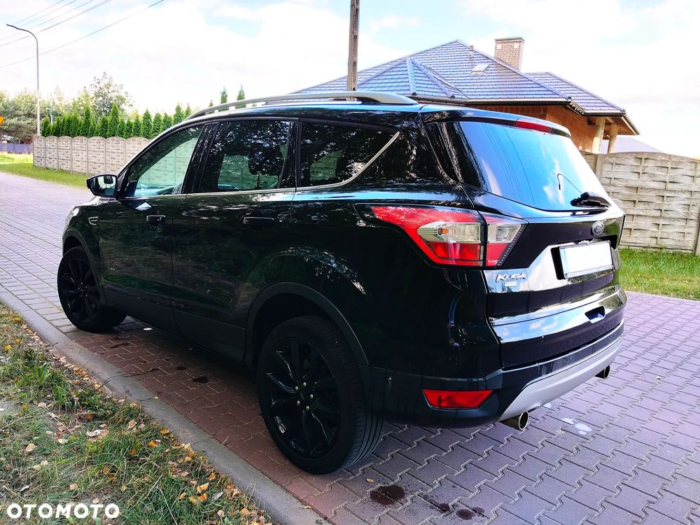 Ford Kuga 2.0 TDCi 4WD Titanium - 4