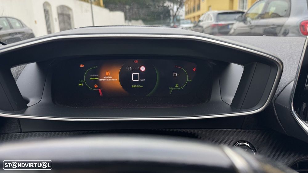 Peugeot 2008 1.2 PureTech GT Pack EAT8 - 20