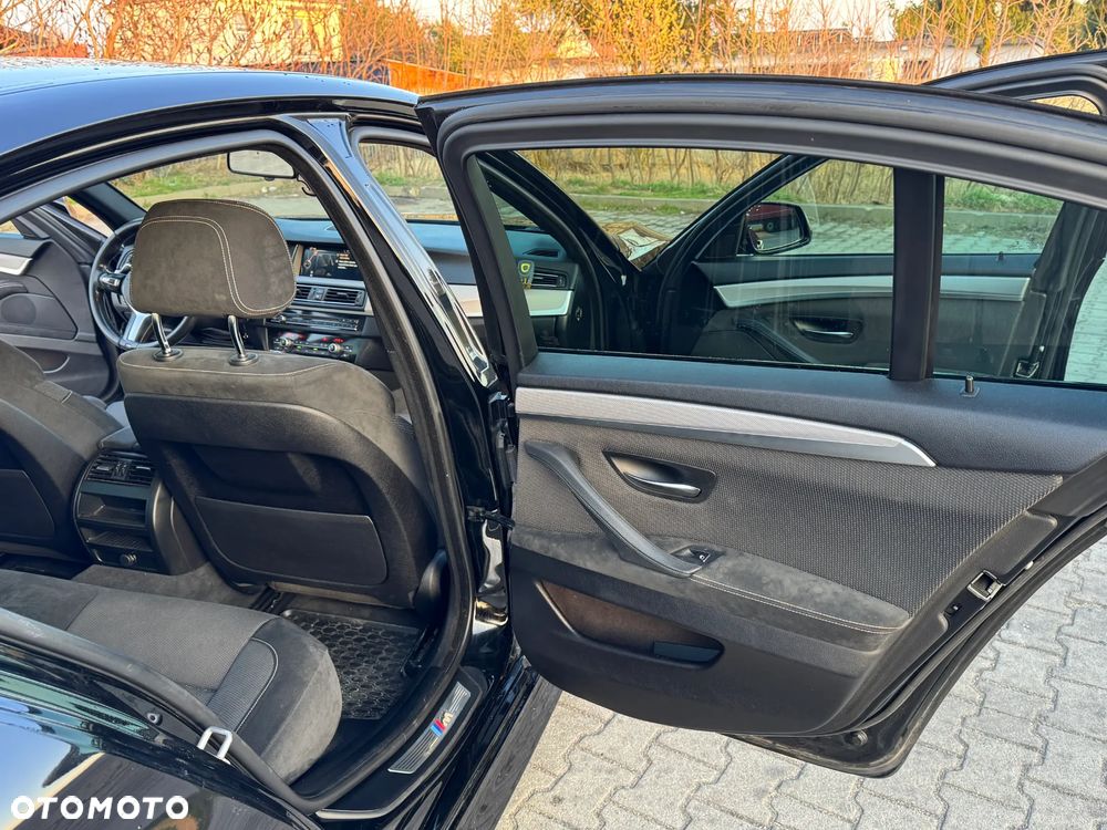 BMW Seria 5 520d xDrive M Sport sport - 11