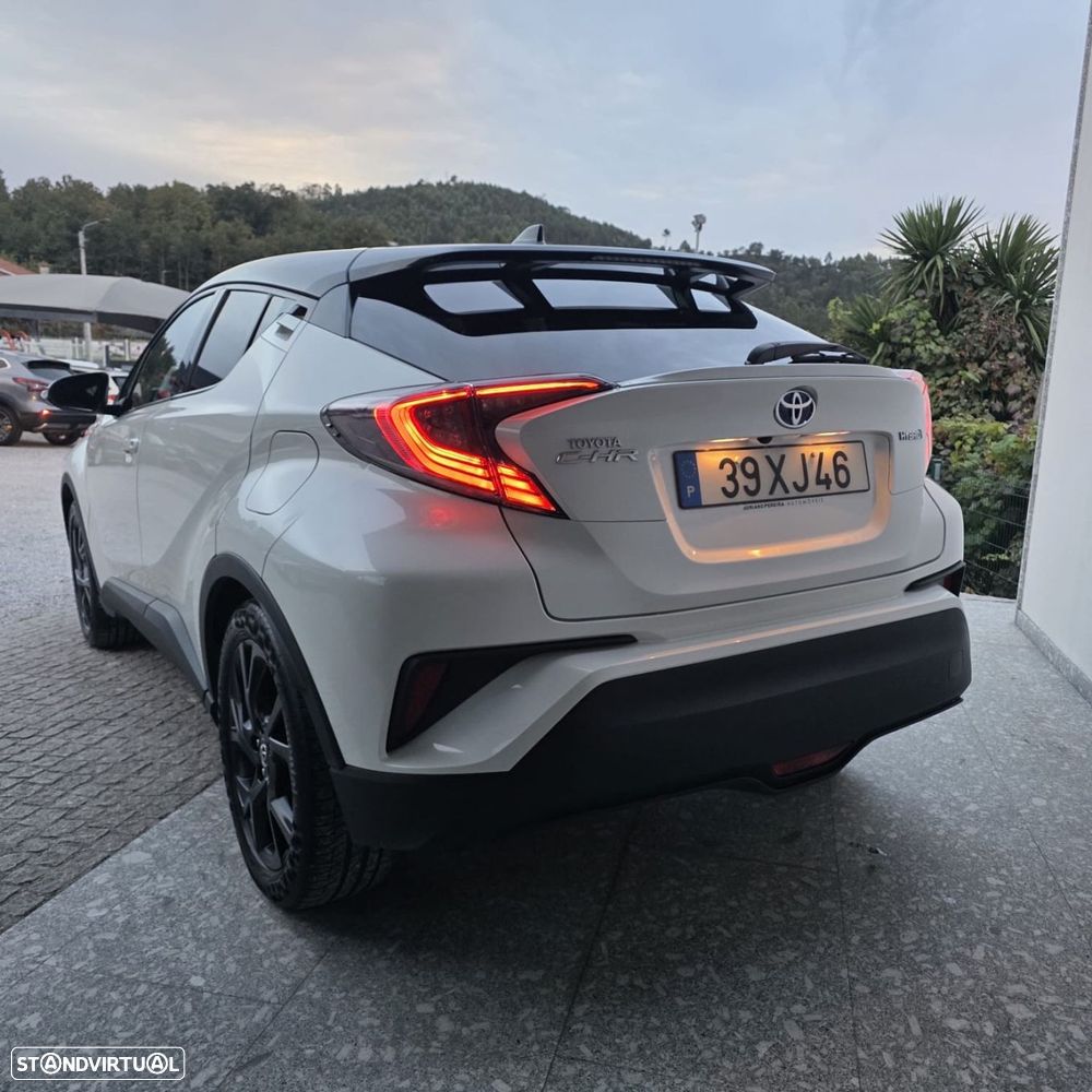 Toyota C-HR 1.8 HSD Comfort+P.Style - 4