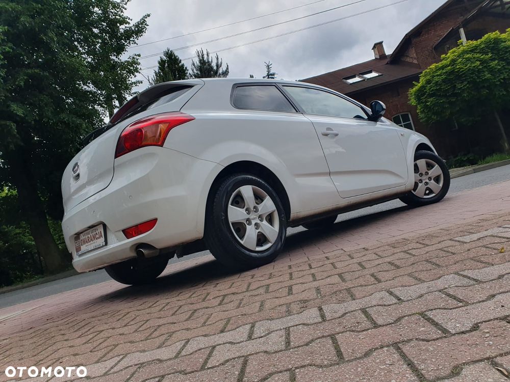 Kia ProCeed 1.6 CVVT LX - 22