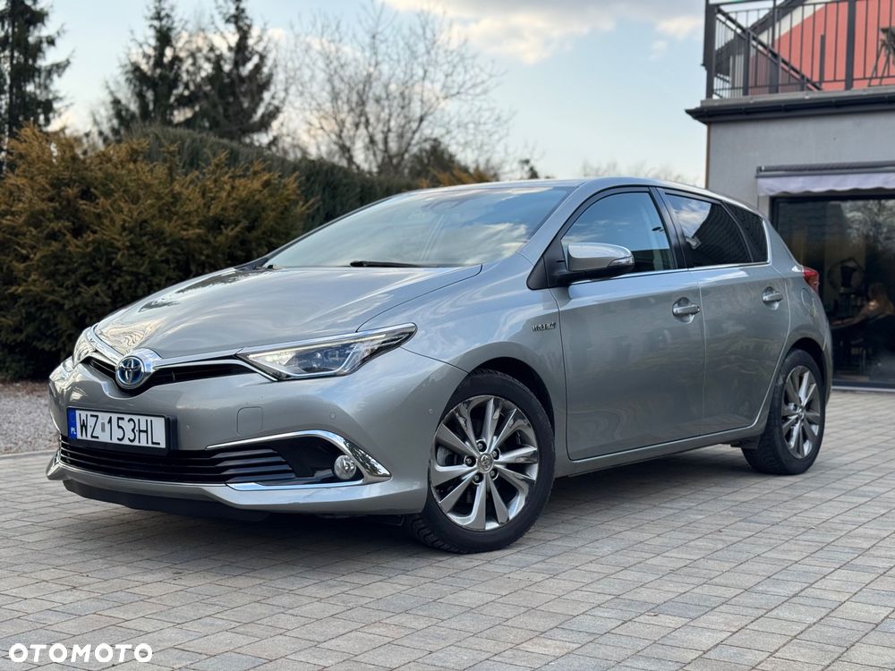 Toyota Auris - 4