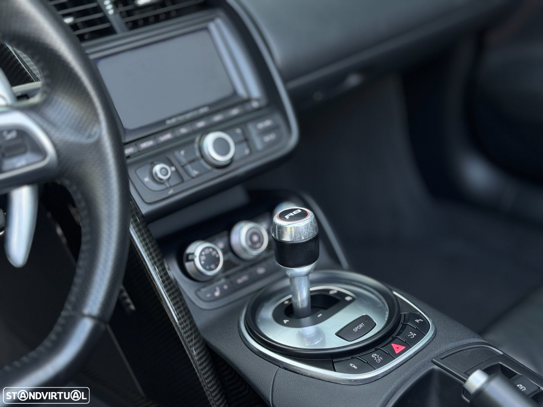 Audi R8 Spyder 5.2 FSi V10 quattro R-tronic - 8