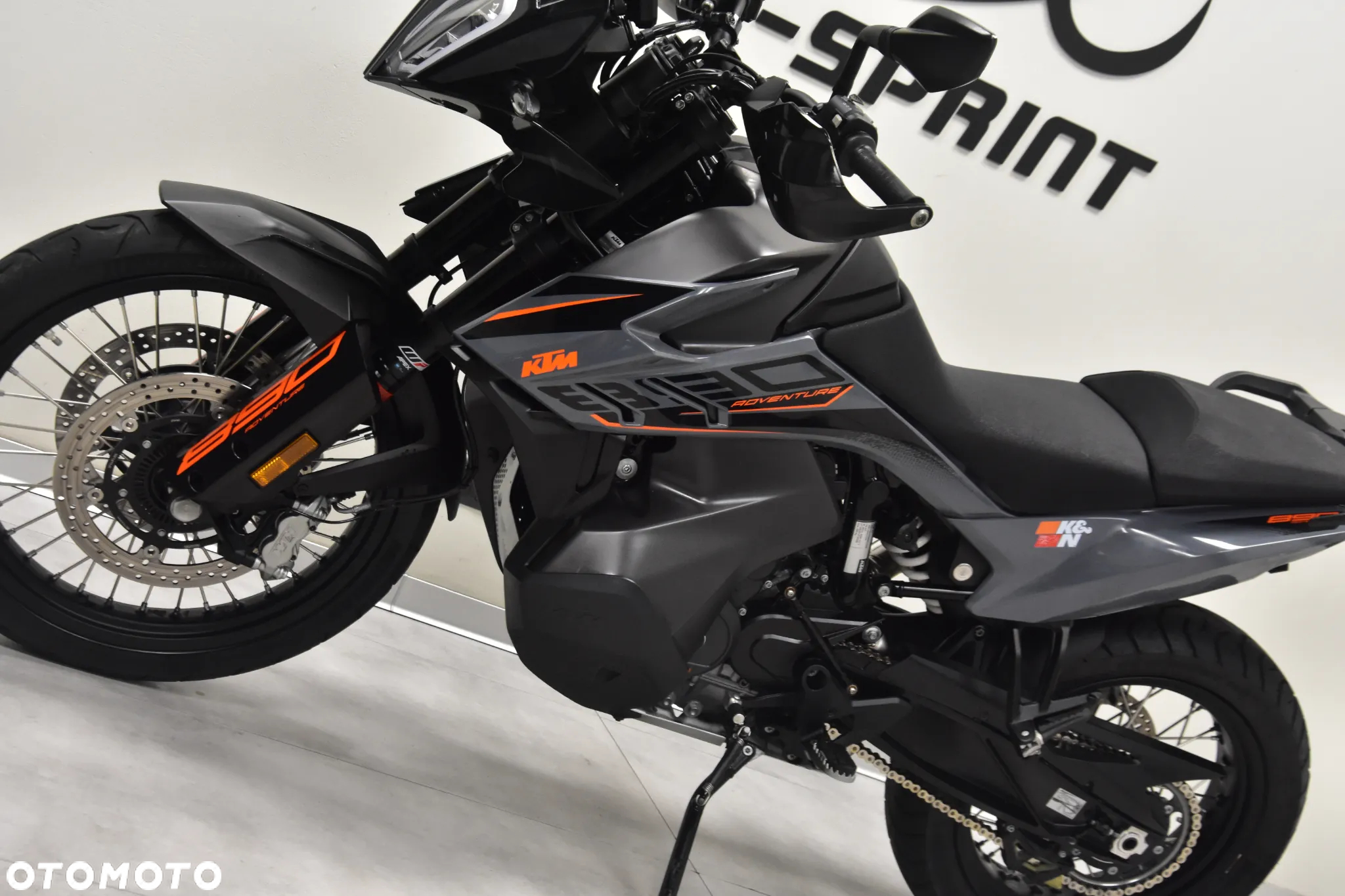 KTM Adventure - 14