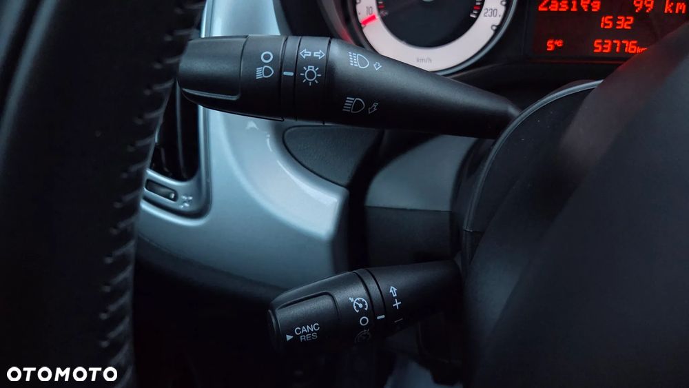 Fiat 500L 1.4 16V Pop Star - 22