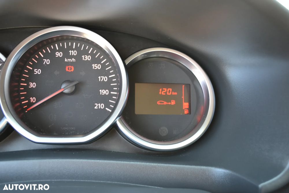Dacia Logan - 15