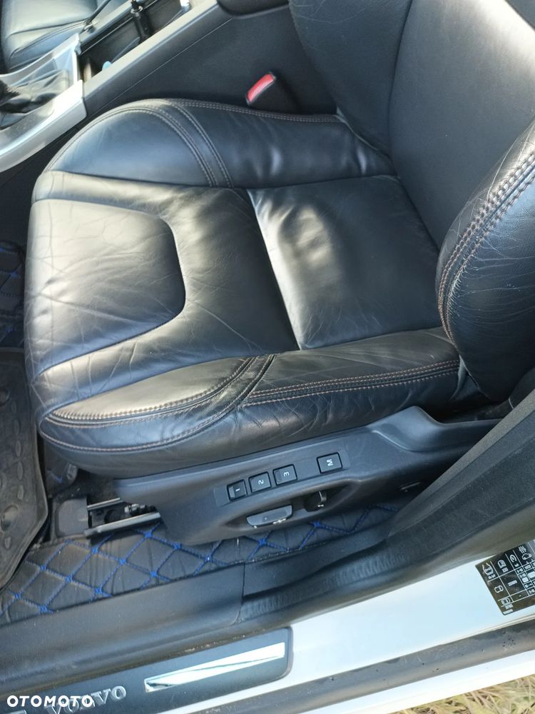 Volvo XC 60 D4 Geartronic Summum - 10