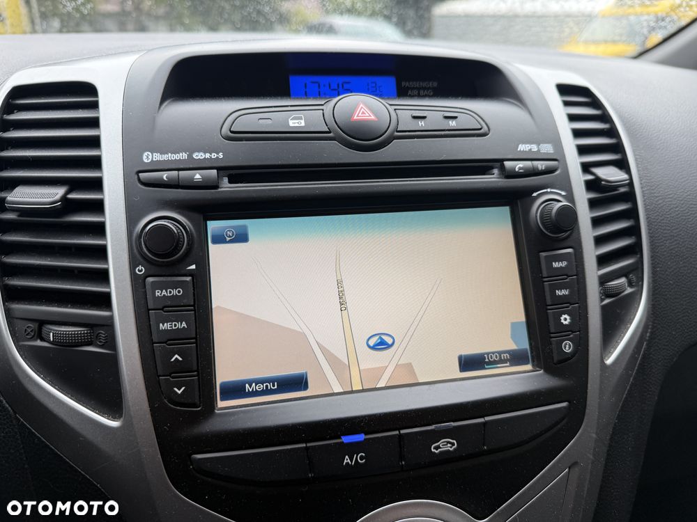 Hyundai ix20 1.4 blue YES Silver - 23