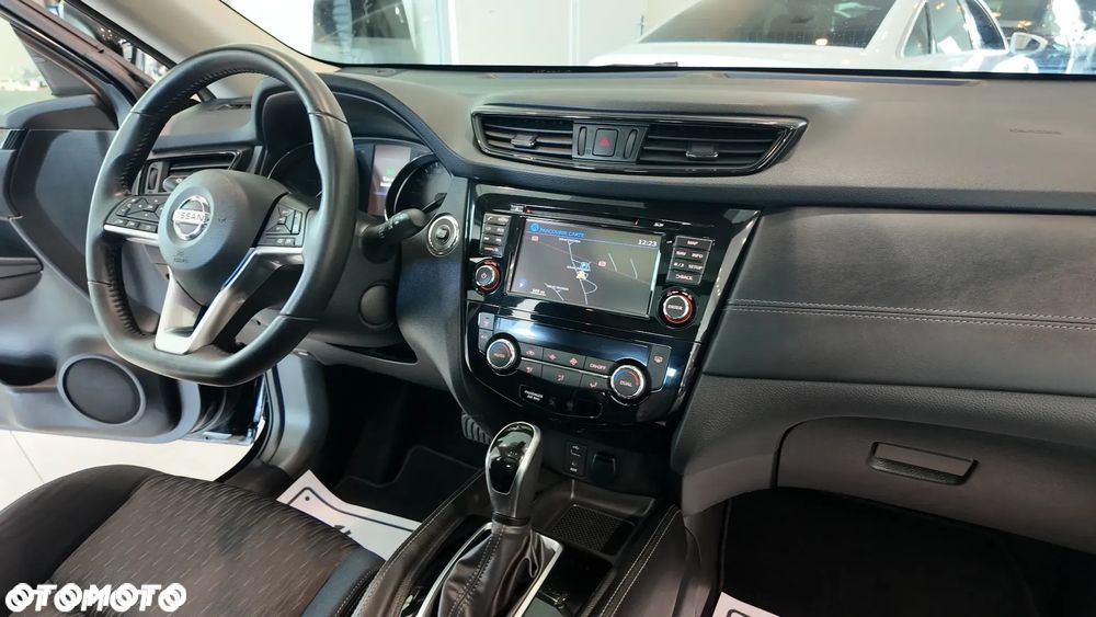 Nissan X-Trail 1.6 DCi Tekna 2WD Xtronic 7os - 37