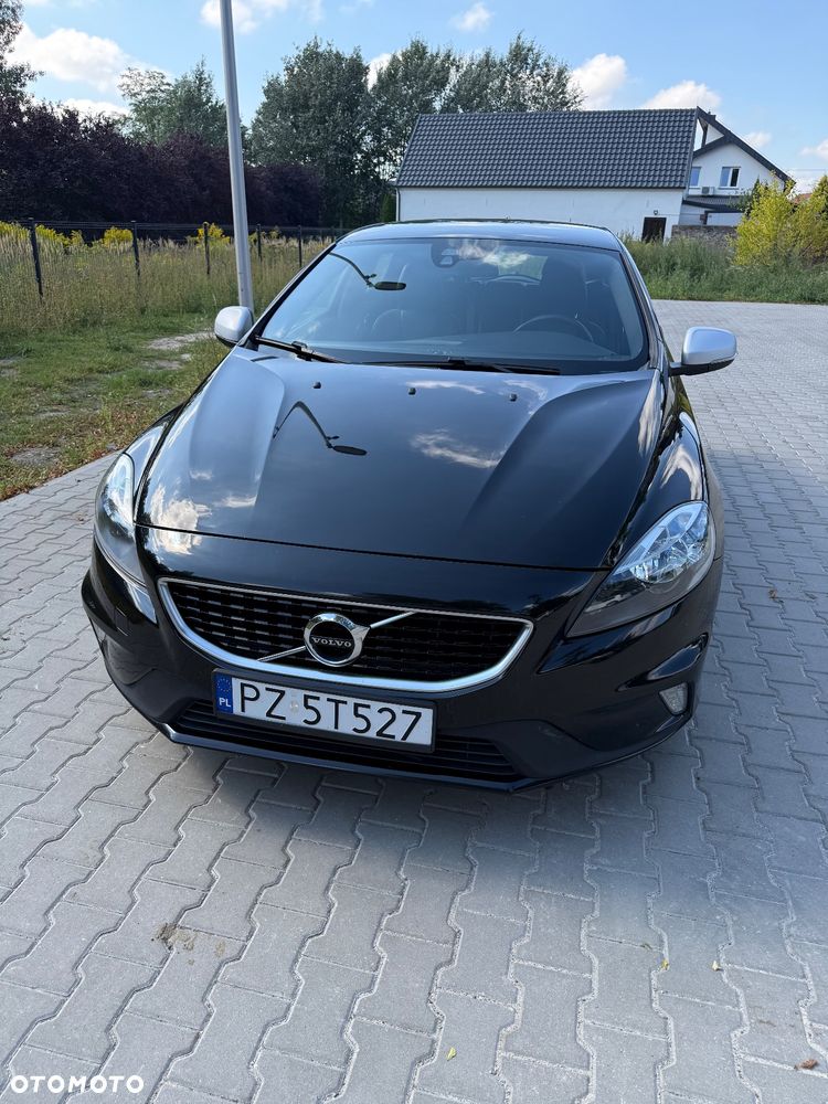 Volvo V40 D2 Drive-E Dynamic Edition - 1