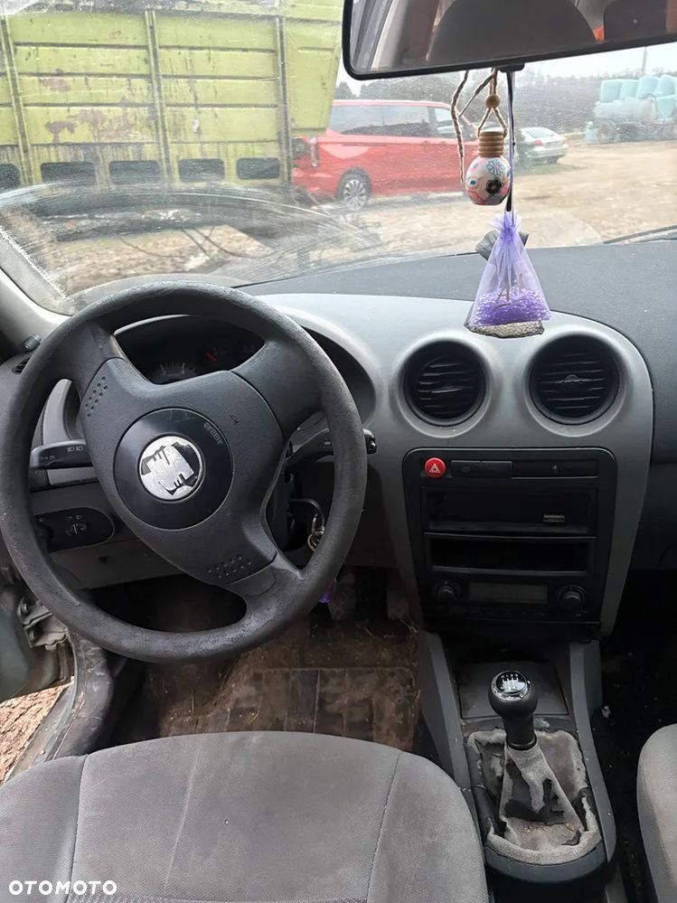 Seat Cordoba 1.4 16V Signo - 6