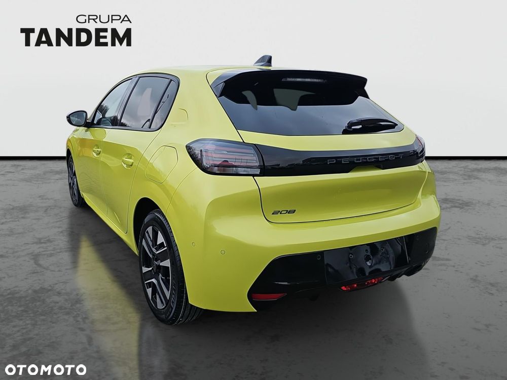 Peugeot 208 - 7