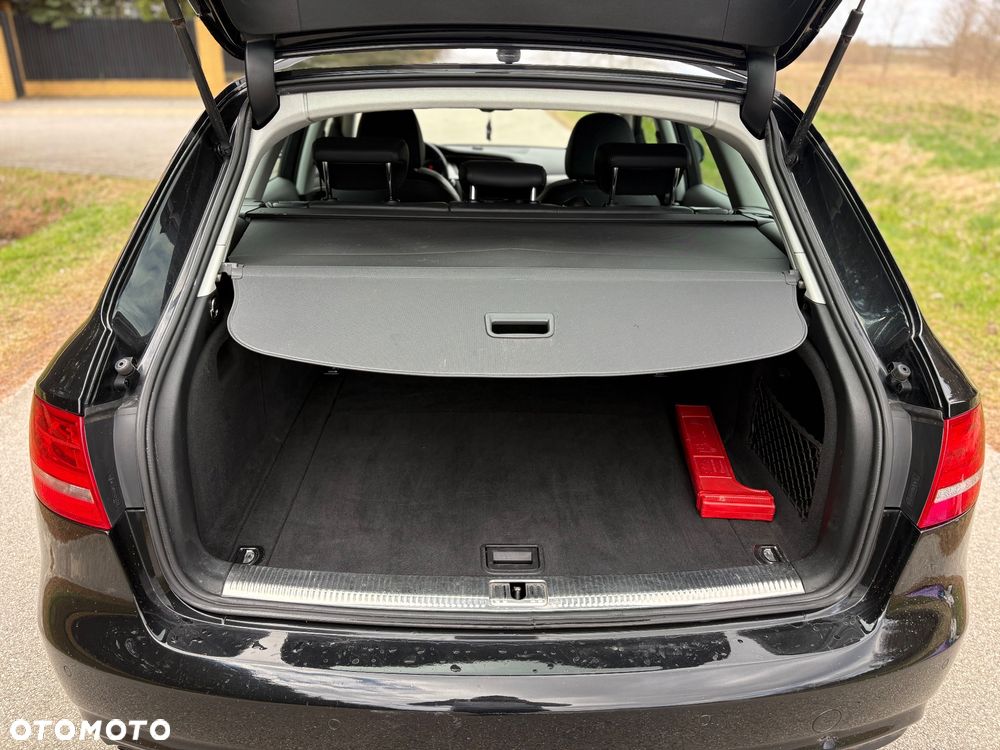 Audi A4 Avant - 14
