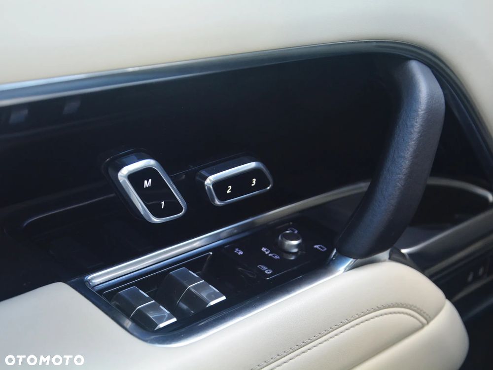 Land Rover Range Rover 3.0 D350 mHEV HSE - 13