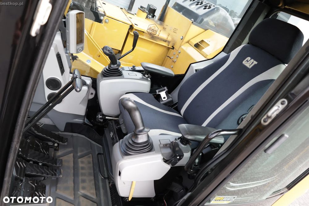 Caterpillar CAT 315 FLCR - 24