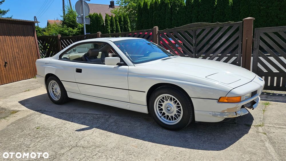 BMW Seria 8 - 30