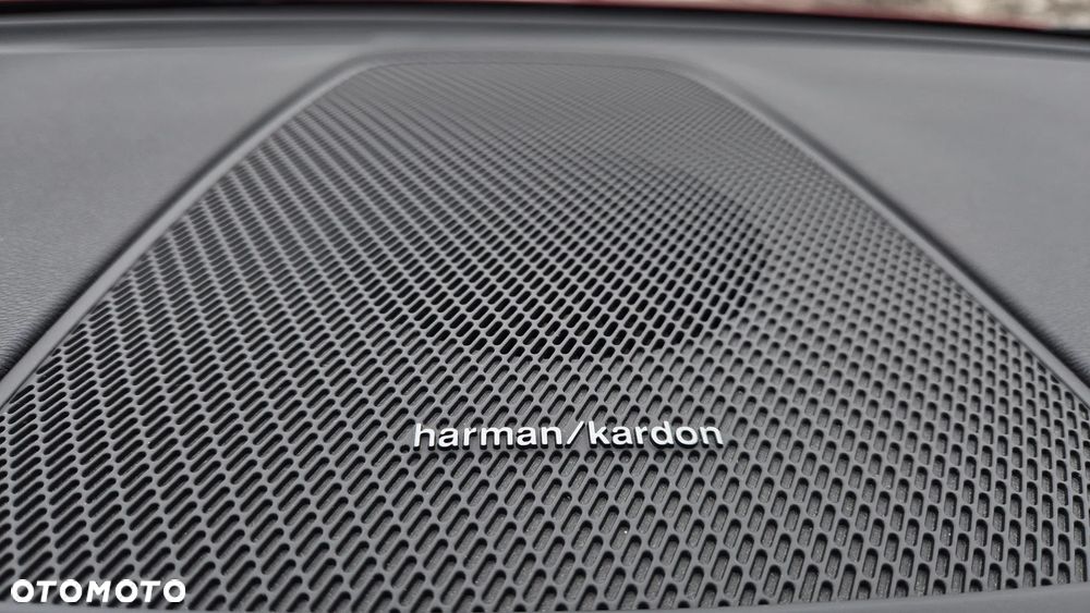 Volvo XC 60 T4 Momentum Pro - 17