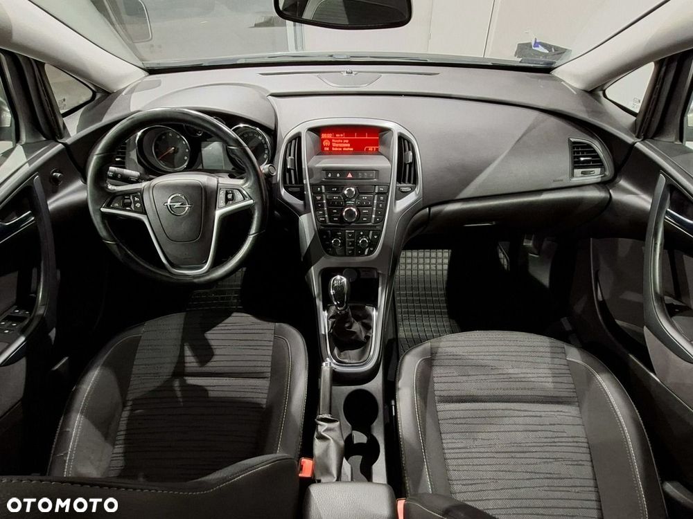 Opel Astra - 9