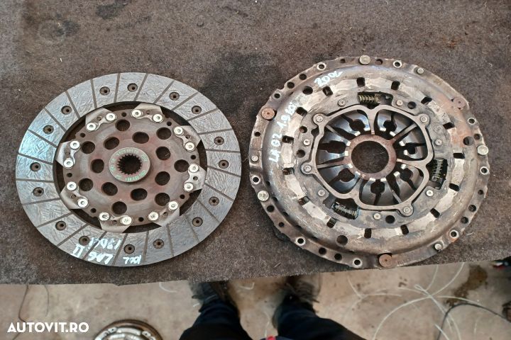 DISC+PLACA AMBREIAJ 1.9DCI 8200023801 302386100 Renault Laguna 2 [200 - 1